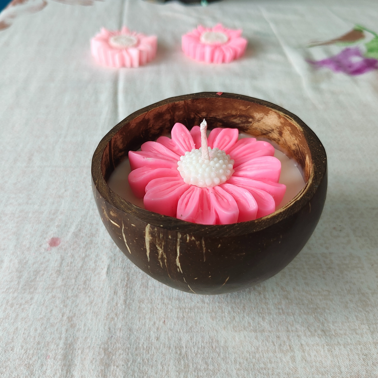 Cocunut Shell Scented Candles with Flower Design